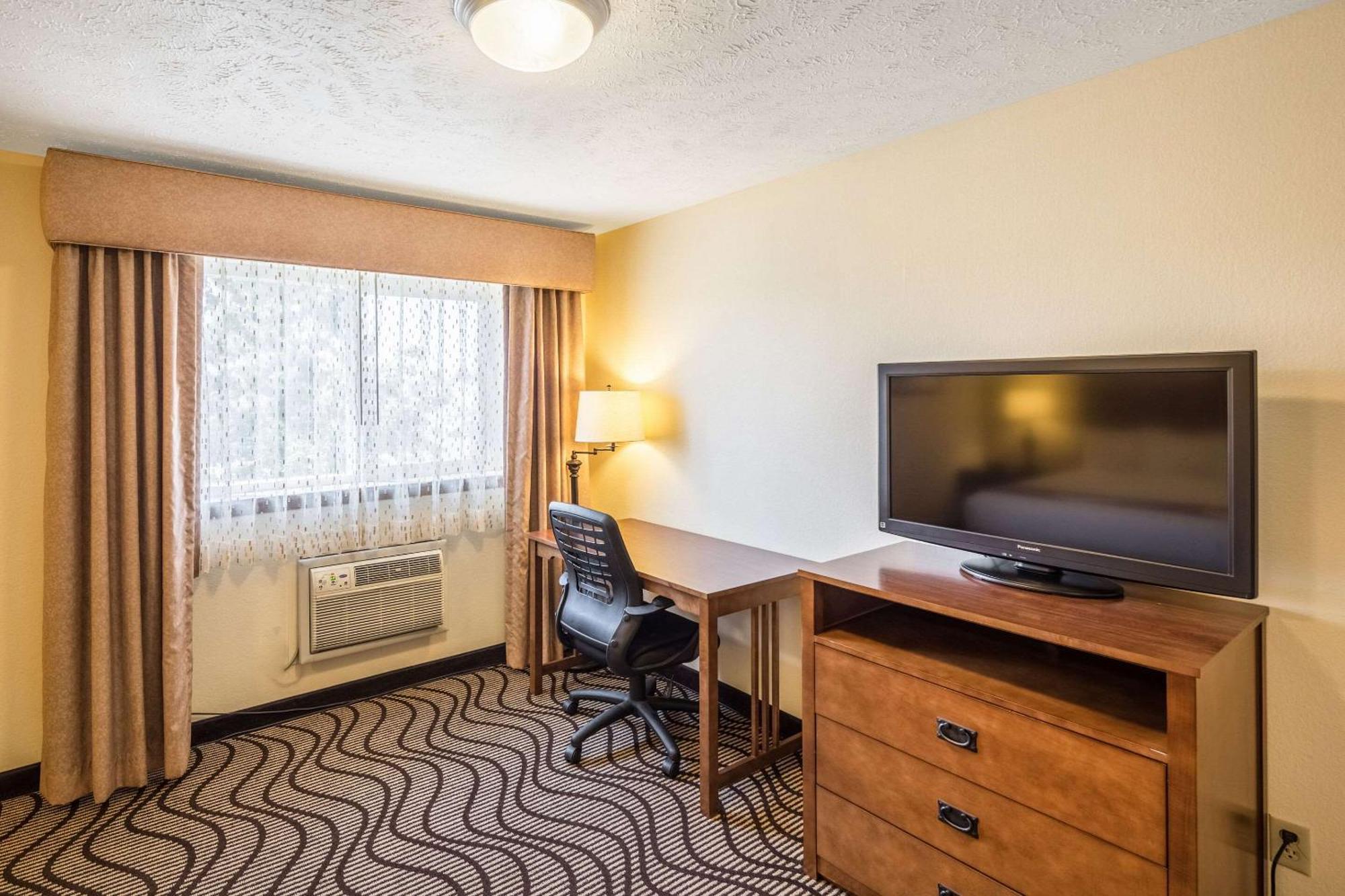 Quality Inn & Suites Coeur D'Alene Buitenkant foto